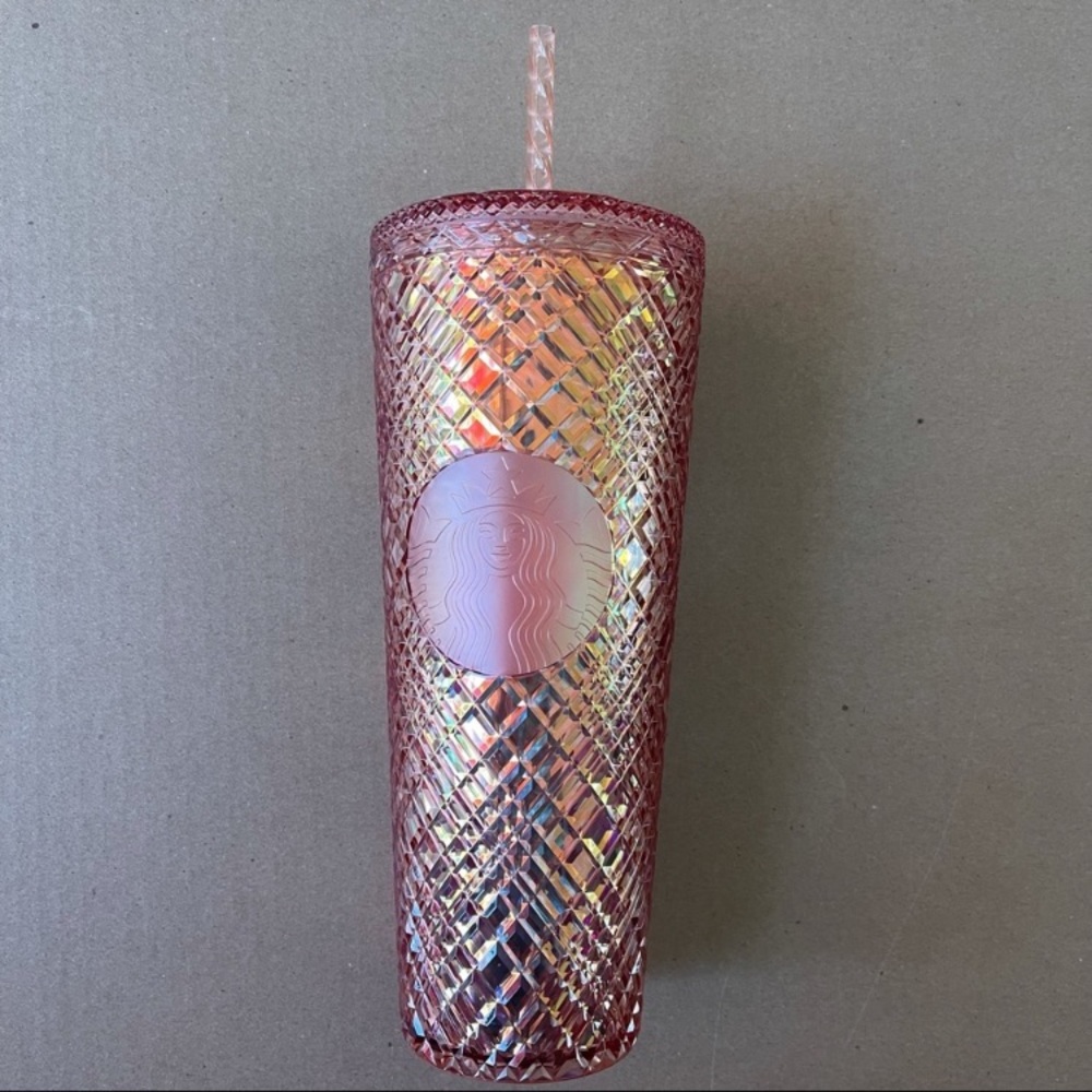 “JEWELED”Venti new 2021 holiday cup in rose gold/peach color 😍